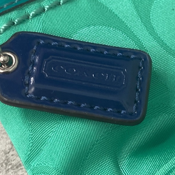 Coach Nylon Turnlock Wristlet NWT - Picture 6 of 7
